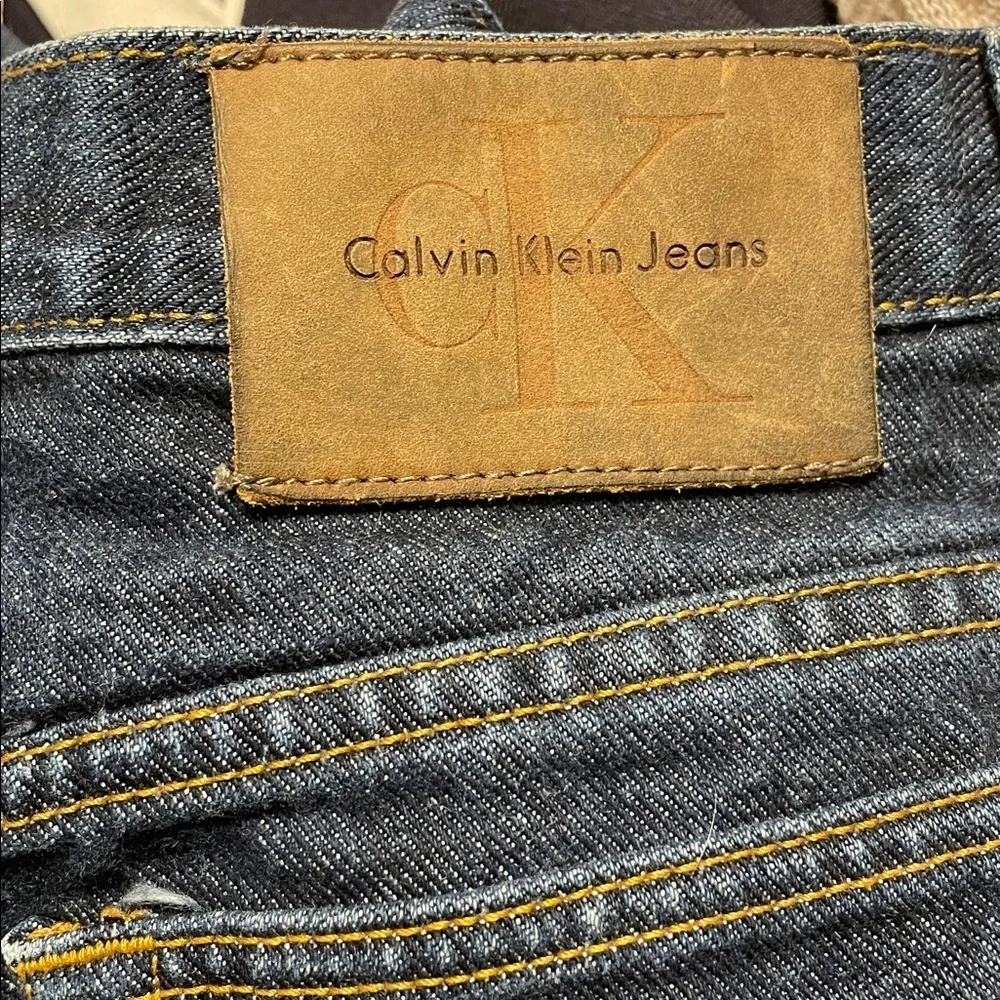 Calvin Klein Vintage High Waisted Mom Jeans 6